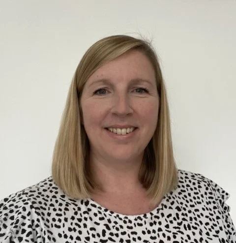 Serena Caine, EYFS consultant offering online EYFS Surgery sessions